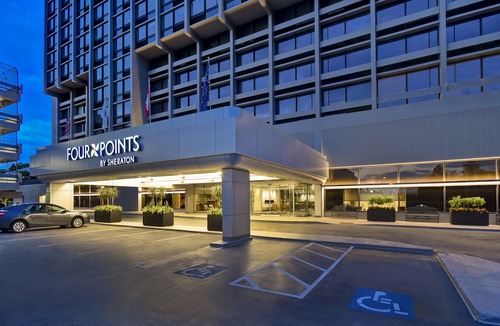 Newton Corner Hotel | Four Points by Sheraton Boston Newton