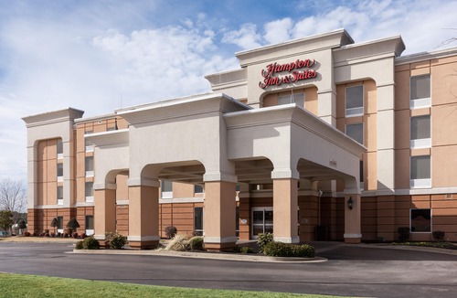 Jackson Hotel | Hampton Inn & Suites Jackson