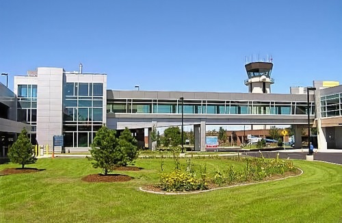 Burlington Hotel | Hampton Inn Burlington - Colchester