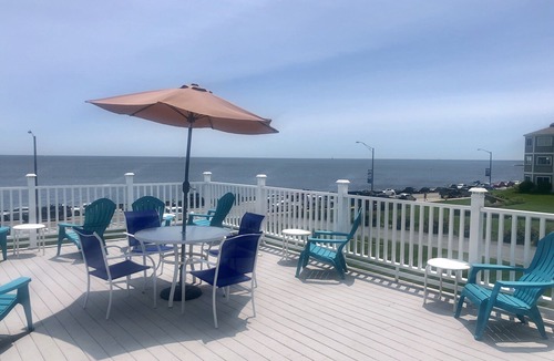 Narragansett Pier Hotel | The Atlantic House