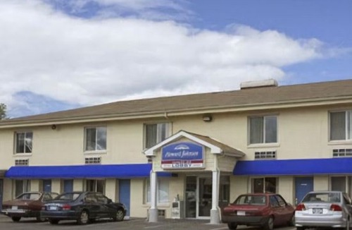 Springfield Hotel | Howard Johnson by Wyndham Springfield