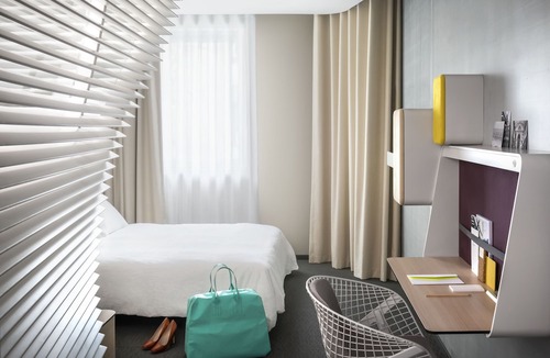 Quartier Hyper-Centre Hotel | Okko Hotels Grenoble Jardin Hoche
