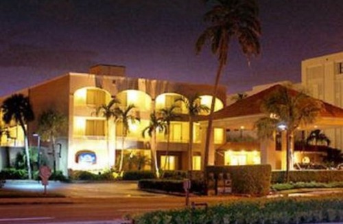 Palm Beach Hotel | Fairfield Inn and Suites by Marriott Palm Beach