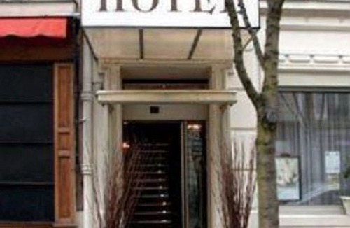 Saint-Fargeau Hotel | Hipotel Lilas Gambetta