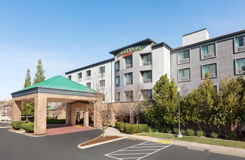 Folsom Hotel | Courtyard by Marriott Sacramento Folsom