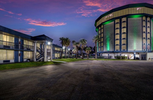 Pasadena Hotel | Quality Inn Pasadena Houston