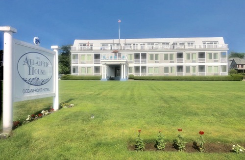 Narragansett Pier Hotel | The Atlantic House