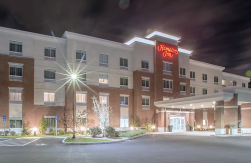 Amesbury Hotel | Hampton Inn by Hilton Amesbury