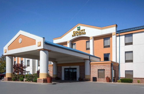 Arnold Hotel | Quality Inn & Suites Arnold