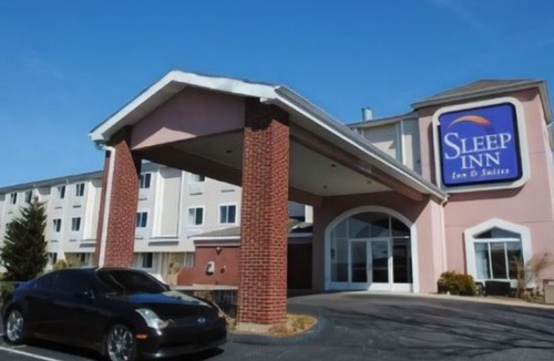 Niantic Hotel | Sleep Inn & Suites Niantic