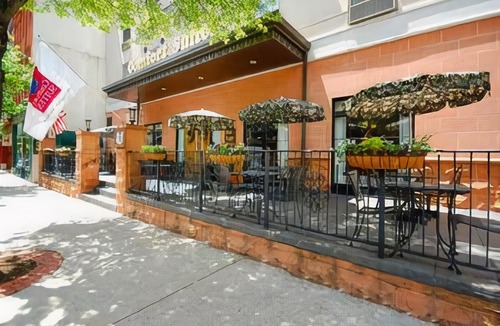 Carlisle Hotel | Comfort Suites Downtown Carlisle