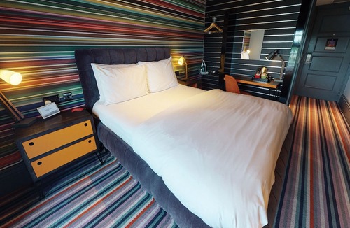 Elstree Hotel | Village Hotel London Watford