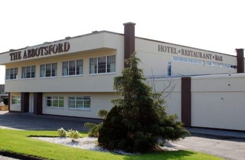 Dumbarton Hotel | Abbotsford Hotel