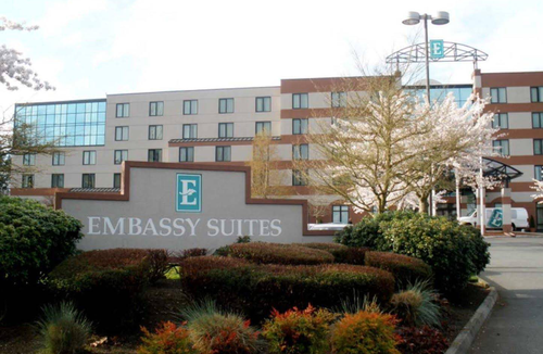 Lynnwood Hotel | Embassy Suites by Hilton Seattle North Lynnwood