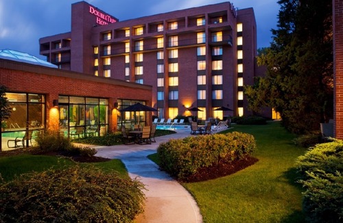 East Syracuse Hotel | DoubleTree by Hilton Syracuse
