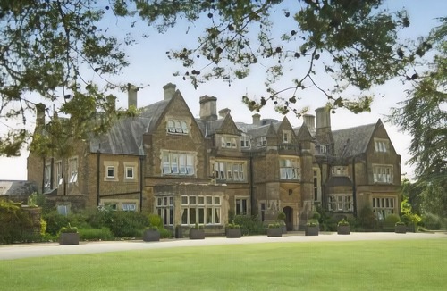 Betchworth Hotel | Hartsfield Manor