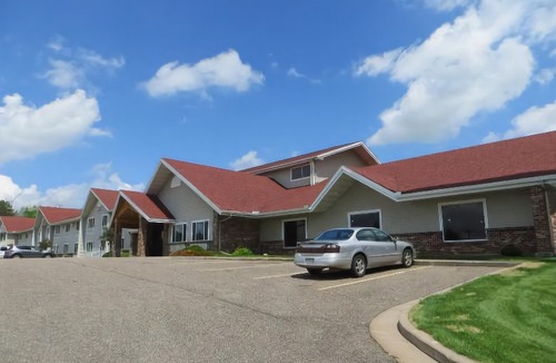 Baldwin Hotel | Cobblestone Hotel & Suites - Baldwin