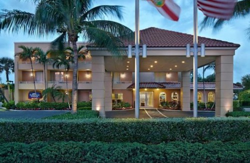 Palm Beach Hotel | Fairfield Inn and Suites by Marriott Palm Beach