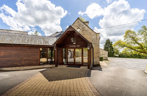 Bradford-on-Avon Hotel | Best Western Leigh Park Hotel