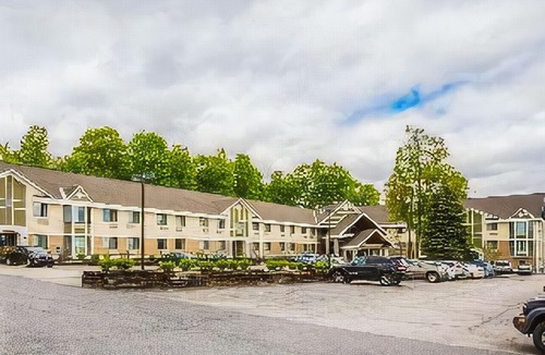 Montpelier Hotel | Comfort Inn & Suites at Maplewood