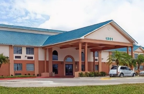 Pharr Hotel | Americas Best Value Inn Pharr