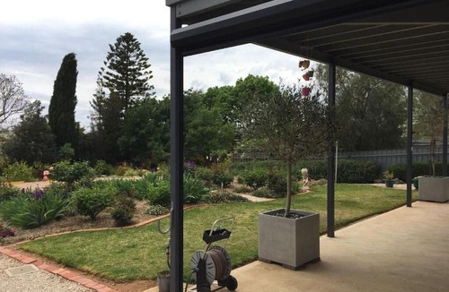 Upper Wakefield Other | Lyreen's Apartment