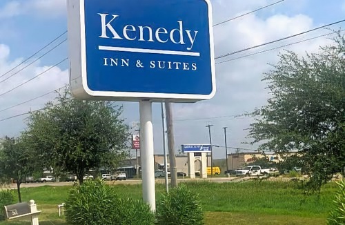 Kenedy Hotel | Kenedy Inn and Suites