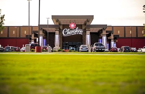 Roland Hotel | Cherokee Casino & Hotel Roland