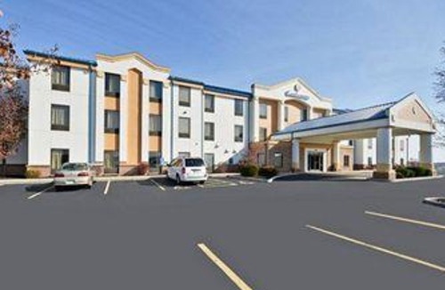 Arnold Hotel | Quality Inn & Suites Arnold