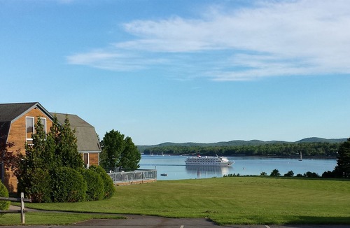 Belfast Hotel | Belfast Harbor Inn