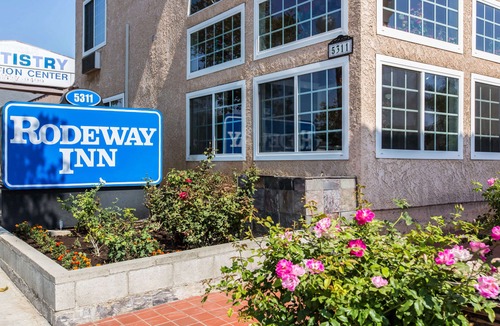 Cypress Hotel | Rodeway Inn Cypress
