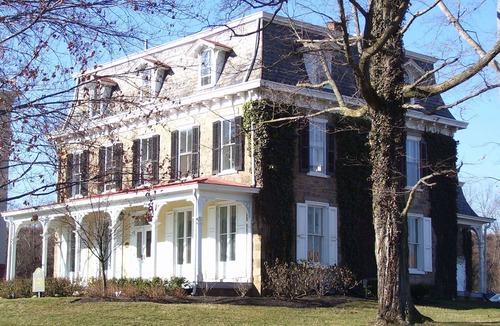 Warrington Hotel | Hampton Inn Doylestown