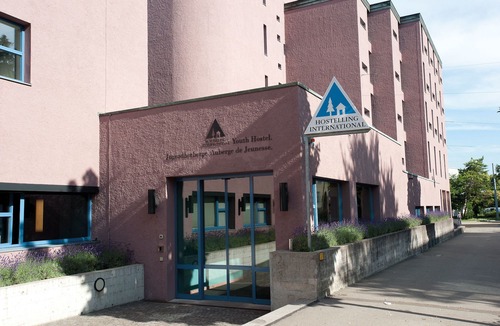 District 2 Hotel | Zurich Youth Hostel