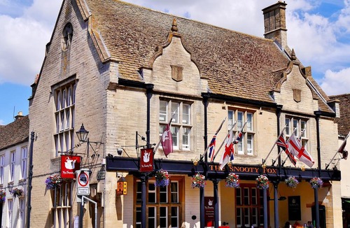 Tetbury Hotel | The Snooty Fox
