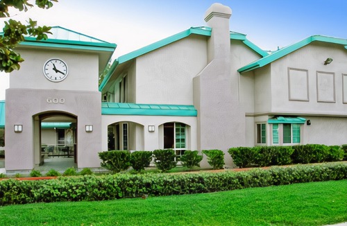 Snail Hotel | Best Western Silicon Valley Inn