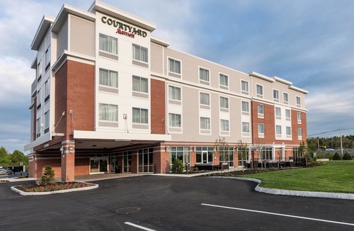 Littleton Hotel | Courtyard by Marriott Boston Littleton