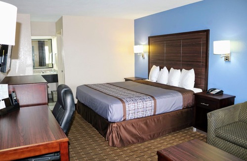 Terrell Hotel | SureStay Hotel by Best Western Terrell