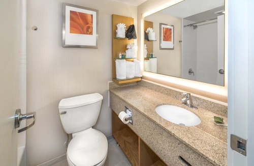 Utica Hotel | Delta Hotels by Marriott Utica