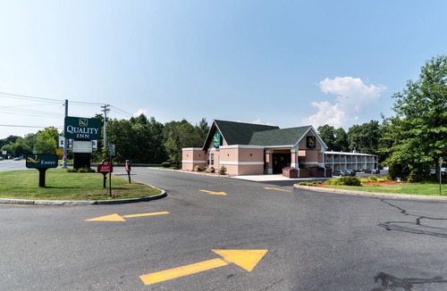 Westfield Hotel | Quality Inn Westfield - Springfield