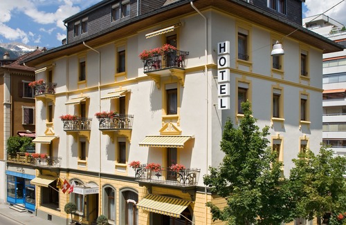 Brig Hotel | Hotel Ambassador