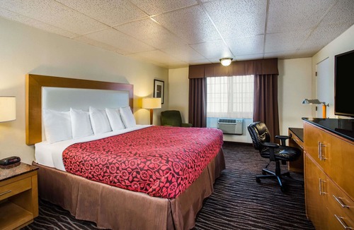 Yakima Hotel | Days Inn by Wyndham Yakima