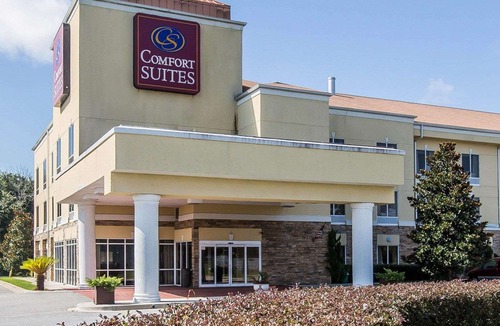 Brunswick Hotel | Comfort Suites Brunswick