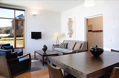 Dinner Plain Hotel | Triggerplant 2