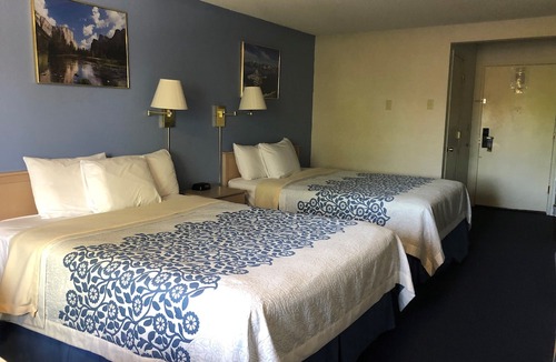 Corvallis Hotel | Days Inn by Wyndham Corvallis