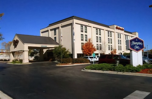 New Castle Hotel | Hampton Inn Birmingham-Trussville