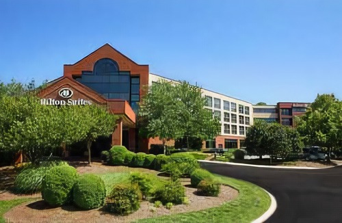 Brentwood Hotel | Hilton Suites Brentwood