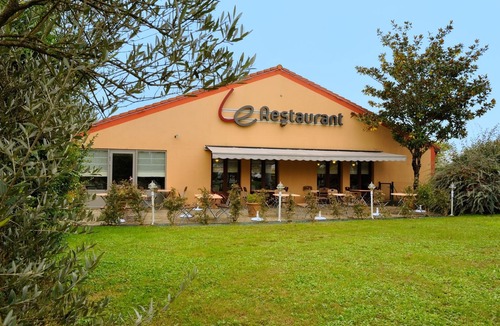 Saintes Hotel | Campanile Saintes