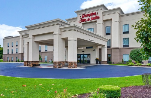 New Hartford Hotel | Hampton Inn and Suites New Hartford/Utica