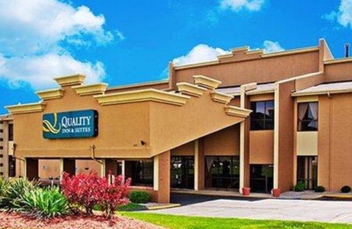 Kokomo Hotel | Baymont by Wyndham Kokomo