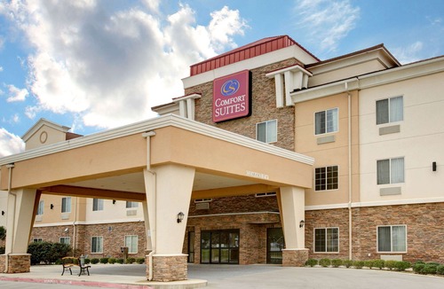 Bastrop Hotel | Comfort Suites Bastrop